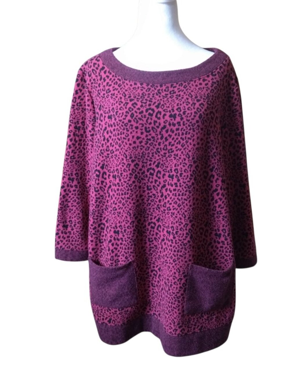 Chico's Women's Size 3/US XL 3/4 Sleeve Animal Print Sweater With Pockets Comfy